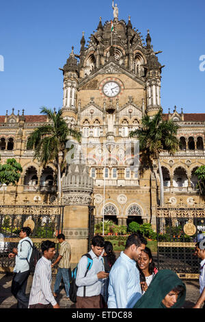 Mumbai Indien, Indisch-Asiatisch, Fort Mumbai, Chhatrapati Shivaji Central Railways Station Terminus Area, viktorianische Italizische neugotische Architektur, trad Stockfoto