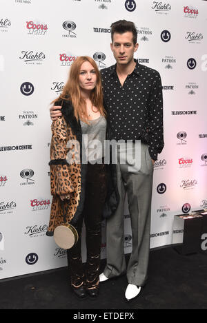 Ronsons "Uptown Special" Album-Launch-Party im BBC Television Centre weiße Stadt mit: Josephine De La Baume, Mark Ronson Where: London, Vereinigtes Königreich bei: Kredit-23. Januar 2015: Daniel Deme/WENN.com Stockfoto