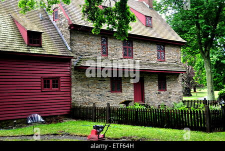 Dilworthtown, Pennsylvania: Frühe Kolonialzeit Feldsteinen erbaut 1704 John Brinton House im englischen mittelalterlichen Stil Stockfoto