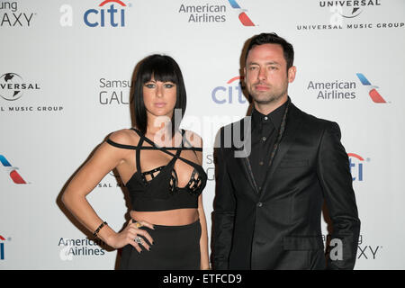 Prominente besuchen Universal Music Group Grammy After Party präsentiert von American Airlines und Citi im Theater im Ace Hotel.  Mitwirkende: Sarah Barthel, Josh Carter wo: Los Angeles, California, Vereinigte Staaten von Amerika bei: Kredit-8. Februar 2015: Brian To/WENN.com Stockfoto