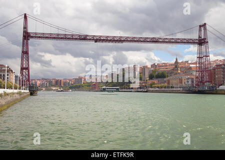 Vizcaya Brücke, ein Transporter-Brücke verbindet die Städte von Portugalete und Getxo, Baskenland. Stockfoto