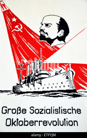 Teppich zum Gedenken an die Oktoberrevolution in der Stasi-Museum, Lichtenberg, Berlin, Deutschland Stockfoto