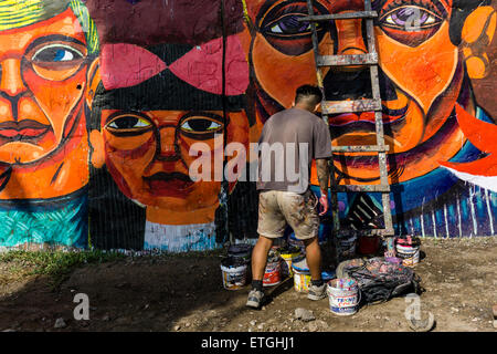 Malerei Wandmalereien in den Bezirk Comas. Lima. Peru. Stockfoto