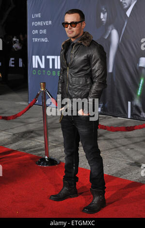 LOS ANGELES, CA - 20. Oktober 2011: Joey Lawrence bei der Los-Angeles-Premiere von "In Time" am Regency Village Theatre in Westwood. 20. Oktober 2011 Los Angeles, CA Stockfoto