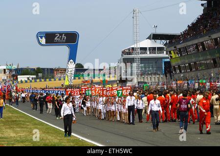 13.06.2015., Frankreich. Endurance-WM. Le Mans 24 Stunden-Rennen. Das Start-Raster, vor dem Rennen Stockfoto