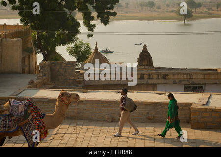 Gadi Sagar, Gadisar See, Jaisalmer, Rajasthan, Indien Stockfoto