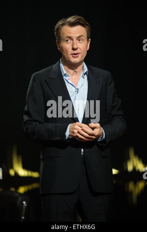 "Skavlan" TV-show Produktion Bilder aus den Studios in London.  Mitwirkende: Fredrik Skavlan wo: London, Vereinigtes Königreich bei: Kredit-23. Februar 2015: Daniel Deme/WENN.com Stockfoto