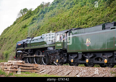 Dawlish Warren, UK. 14. Juni 2015. Britannia, Torbay Express Dampf Zug durchläuft Dawlish Warren. Bildnachweis: Keith Larby/Alamy Live-Nachrichten Stockfoto