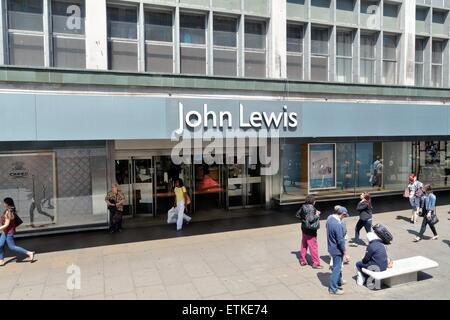 Eingang zum John Lewis-Store in der Oxford Street London UK Stockfoto