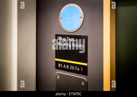 Drug Test Zimmer im Wembley-Stadion Stockfoto