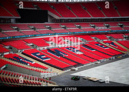 Wembley-Stadion Innenraum Stockfoto