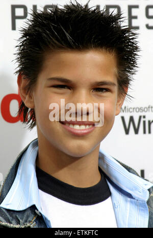 Taylor Lautner besucht der Los-Angeles-Premiere von "Die Abenteuer von Shark Boy & Lava Girl in 3-d". Stockfoto