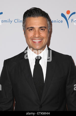 Venedig Familie Klinik 33rd jährlichen Silver Circle Gala im Beverly Wilshire Four Seasons Hotel mit: Jaime Camil Where: Los Angeles, California, Vereinigte Staaten von Amerika bei: Kredit-9. März 2015: FayesVision/WENN.com Stockfoto