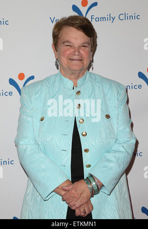 Venedig Familie Klinik 33rd jährlichen Silver Circle Gala im Beverly Wilshire Four Seasons Hotel mit: Sheila Kuehl wo: Los Angeles, California, Vereinigte Staaten von Amerika bei: Kredit-9. März 2015: FayesVision/WENN.com Stockfoto