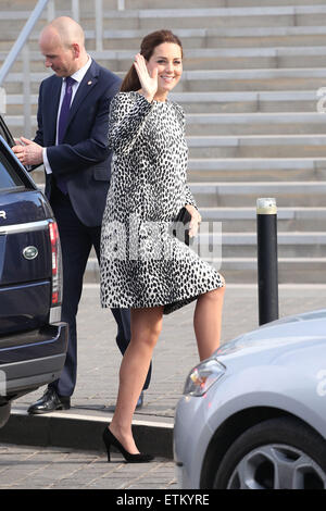 Catherine Duchess of Cambridge besucht Turner Contemporary Gallery Featuring: Herzogin von Cambridge wo: London, Vereinigtes Königreich bei: Kredit-11. März 2015: Lia Toby/WENN.com Stockfoto