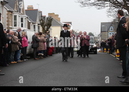 Die Beerdigung von Visage star Steve Strange bei All Saints Church, Porthcawl Featuring: Atmosphäre wo: Porthcawl, Großbritannien: 12. März 2015 Credit: WENN.com Stockfoto