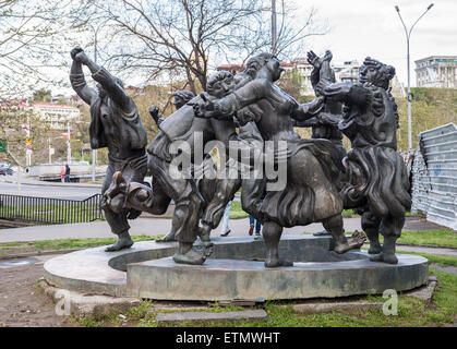 Statue von Berikaoba Volkstänzer in Tiflis, der Hauptstadt Georgiens Stockfoto