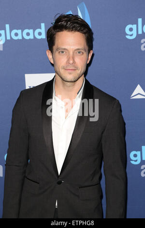 Prominente besuchen 26. Annual GLAAD Media Awards im Beverly Hilton.  Mitwirkende: Eli Lieb wo: Los Angeles, California, Vereinigte Staaten von Amerika bei: Kredit-22. März 2015: Brian To/WENN.com Stockfoto