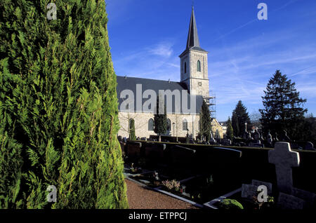 BEL, Raeren, Belgien, Eastbelgium St. Nikolaus Kirche.  BEL, Belgien, Ostbelgien, Raeren, St.-Nikolaus-Kirche. Stockfoto