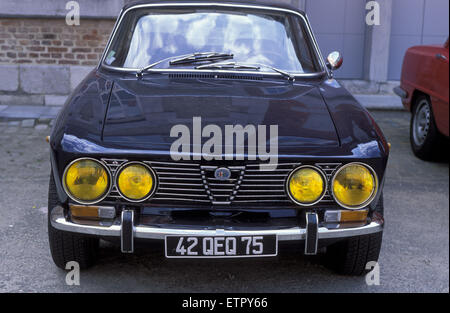 BEL, Eastbelgium, Stavelot, Belgien, Alfa Romeo Giulia 2000 GTV aus dem Jahr 1971.  BEL, Belgien, Ostbelgien, Stavelot, Alfa Romeo Giuli Stockfoto