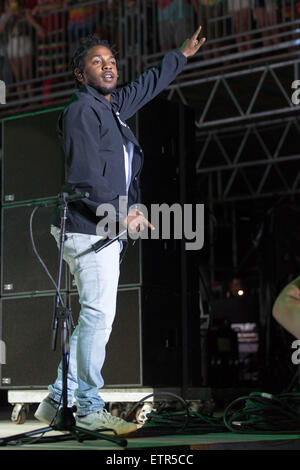 12. Juni 2015 - Manchester, Tennessee, US - Rapper KENDRICK LAMAR führt live auf der Bühne am Bonnaroo Arts and Music Festival Manchester, Tennessee (Credit-Bild: © Daniel DeSlover/ZUMA Draht) Stockfoto