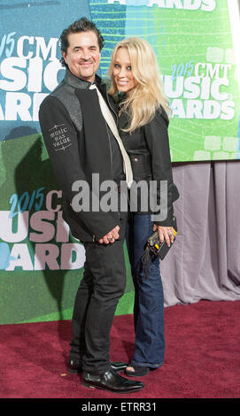 10. Juni 2015 - Nashville, Tennessee; USA - kommt SCOTT BORCHETTA auf dem roten Teppich bei den CMT Music Awards, die in der Bridgestone Arena stattfand.  Copyright 2015 Jason Moore. (Kredit-Bild: © Jason Moore/ZUMA Draht) Stockfoto