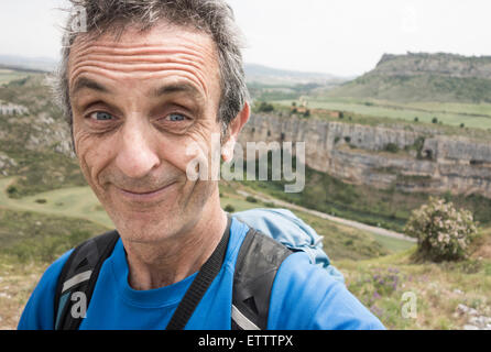 Reife Wanderer nehmen Selfie. Stockfoto