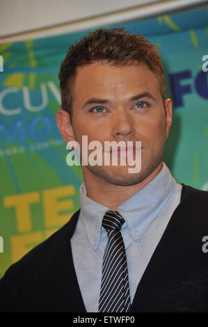 LOS ANGELES, CA - 7. August 2011: Kellan Lutz auf die 2011 Teen Choice Awards im Gibson Amphitheatre, Universal Studios, Hollywood. Stockfoto