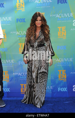 LOS ANGELES, CA - 7. August 2011: Khloe Kardashian bei der 2011 Teen Choice Awards im Gibson Amphitheatre, Universal Studios, Hollywood. Stockfoto