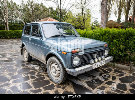 Lada Niva-Oldtimer auch bekannt als VAZ 2121 in Georgien Stockfoto