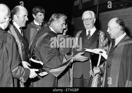 Offizielle Eröffnung des gerade fertiggestellten Warwick Arts Centre an der University of Warwick. 12. Oktober 1974. Stockfoto