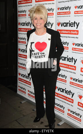 Verschiedene Club Fundraiser - "Ich liebe Abwechslung' im Nachtclub Press, London Featuring: Barbara Windsor wo: London, Vereinigtes Königreich bei: 26. März 2015 Stockfoto