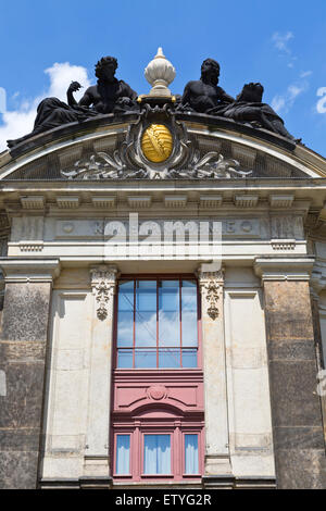 Detail von der Akademie der Künste in Dresden, Sachsen, Deutschland Stockfoto