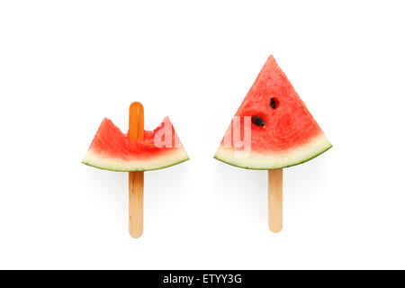 Wassermelone Popsicle leckeren frischen sommerlichen Obst süßes Dessert weißer Hintergrund Stockfoto