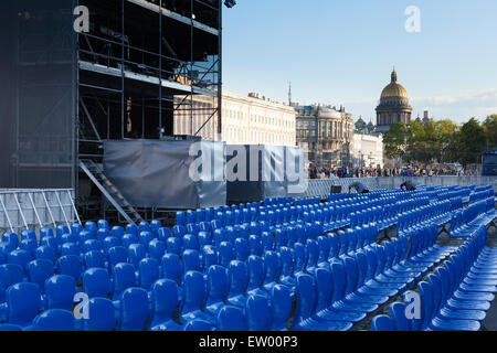 Vorbereitung auf ein Konzert zu Ehren der Sieg-SKA-Hockey-Spieler auf dem Schlossplatz in St. Petersburg 23. Mai 2015 Stockfoto