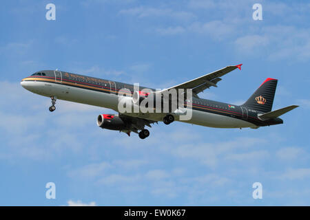 Royal Jordanian Airlines Airbus A321 Verkehrsflugzeug im Anflug Stockfoto