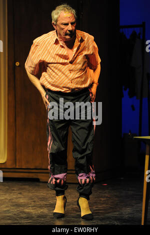 Premiere der neuen Show "Sally und Fred" Berlin mit: Helmut Baumann Where: Berlin, Deutschland: 30. März 2015 Stockfoto