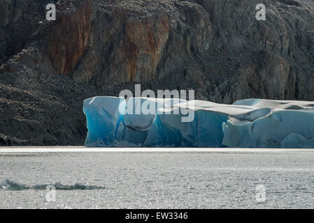 Ansicht des Eisbergs in See, Lago Grey, Grey Gletscher, Nationalpark Torres del Paine, Patagonien, Chile Stockfoto