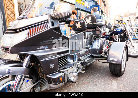 Honda gold Wing Trike Motorrad in die geschäftige Stadt Motorrad Motorrad maßgeschneidert Stockfoto