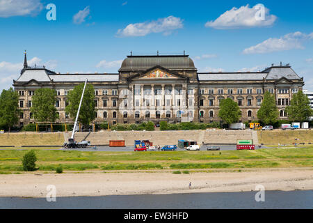 Finanzministerium Sachsen in Dresden, Deutschland Stockfoto