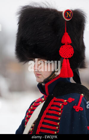 Russland, APRELEVKA - Februar 7: Unbekannte russische Musketier posiert auf Nachstellung der napoleonischen Manöver nahe der Stadt Aprelevka im Jahr 1812. Moskau Region, Aprelevka, 7. Februar 2015, Russland Stockfoto