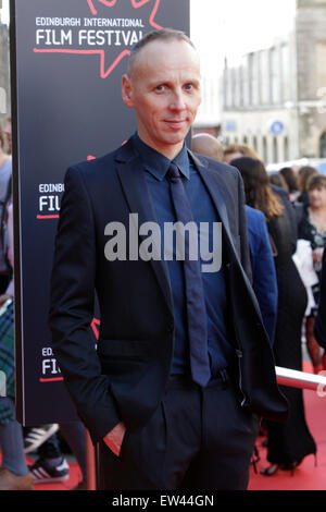 Edinburgh, UK. 17. Juni 2015. Die Besetzung von The Legend of Barney Thomson, unter der Regie von Robert Carlyle, kommen an der Edinburgh International Film Festival Gala Eröffnung World Premiere. Abgebildete Ewen Bremner Credit: Richard Dyson/Alamy Live-Nachrichten Stockfoto