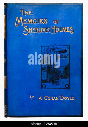 "Die Memoiren des Sherlock Holmes vorderer Abdeckung der Erstausgabe 1894 veröffentlicht. Sherlock Holmes Erzählungen von Doyle erschienen zuerst in The Strand magazine mit Illustrationen von Sidney Paget, die seine populäre Bild erstellt. Bildnachweis: Privatsammlung / AF Fotografie Stockfoto