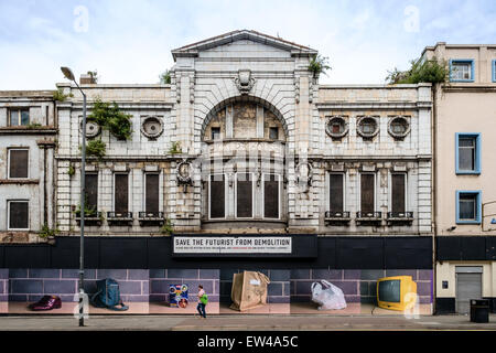 Verlassener futuristische Kino in Liverpool, England. Stockfoto