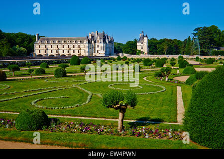 Frankreich, Indre-et-Loire, Schloss Chenonceau und den Fluss Cher Stockfoto