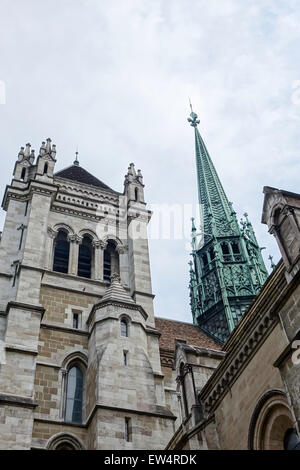 Kathedrale St. Peter-Genf Stockfoto