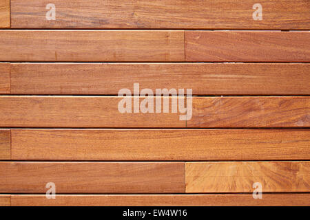 IPE Teak Holz Terrassendielen Zaun Muster tropischen Holzstruktur Hintergrund Stockfoto