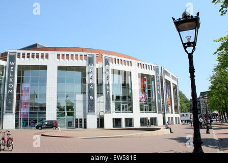 Außenseite der Stopera Gebäude in Amsterdam, Niederlande, wohnen beide Rathaus & niederländischen nationalen Oper & Ballett Waterlooplein 22 Stockfoto