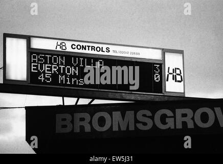 Divison ein Spiel Aston Villa 6-2 Everton gehalten im Villa Park. 5. November 1989. Stockfoto