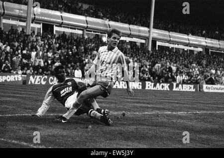 Divison ein Spiel Aston Villa 6-2 Everton gehalten im Villa Park. 5. November 1989. Stockfoto